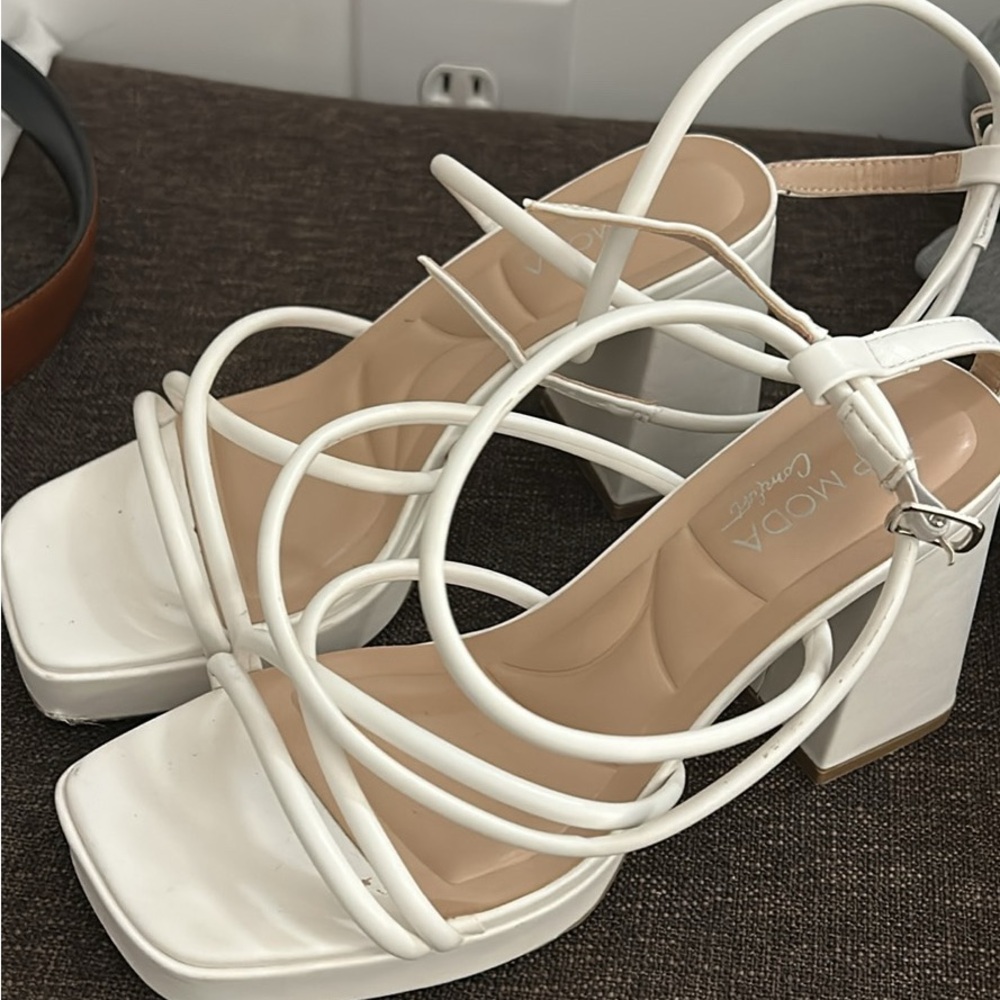 TOP Moda White Strappy Block Heels
